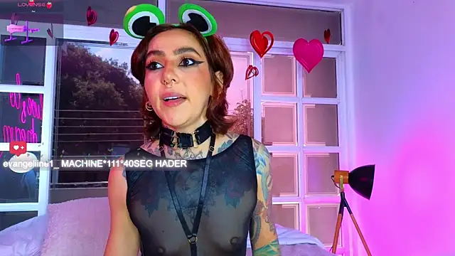 Snapshot of Evangelyne_1 chatting on February 2, 3:39 pm Evangelyne 1 online show from February 2, 3:39 pm