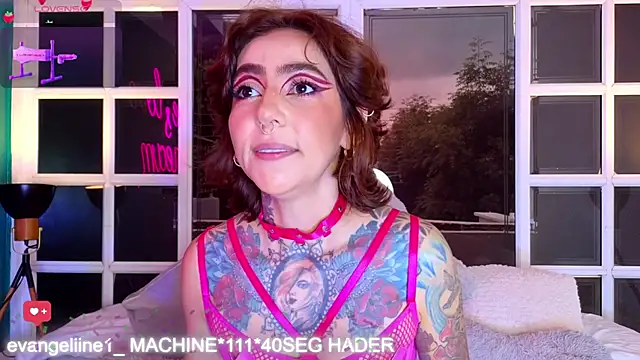 Snapshot of Evangelyne_1 chatting on March 8, 3:35 pm Evangelyne 1 online show from March 8, 3:35 pm