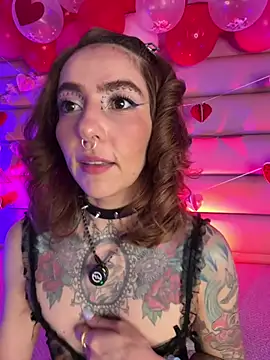 Snapshot of Evangelyne_1 chatting on February 13, 3:52 pm Evangelyne 1 online show from February 13, 3:52 pm