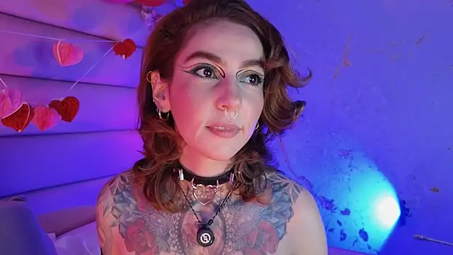 Snapshot of Evangelyne_1 chatting on February 20, 3:45 pm Evangelyne 1 online show from February 20, 3:45 pm