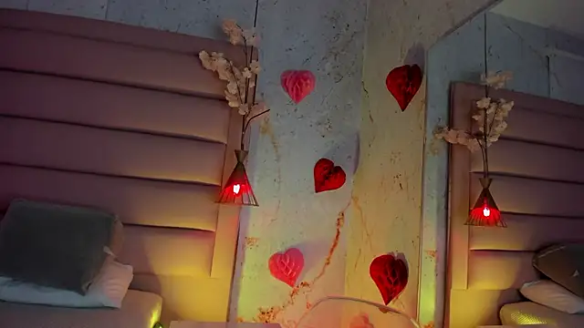 Snapshot of Evangelyne_1 chatting on March 3, 3:29 pm Evangelyne 1 online show from March 3, 3:29 pm