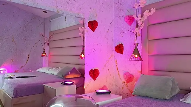 Snapshot of Evangelyne_1 chatting on March 8, 3:38 pm Evangelyne 1 online show from March 8, 3:38 pm