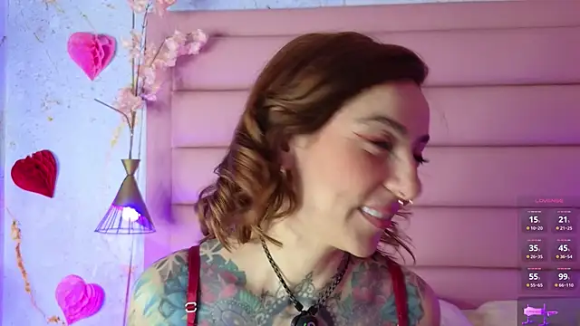 Snapshot of Evangelyne_1 chatting on March 17, 7:28 pm Evangelyne 1 online show from March 17, 7:28 pm