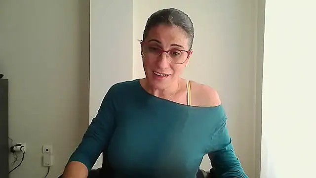 Sanada hot online show from October 15, 1:33 pm