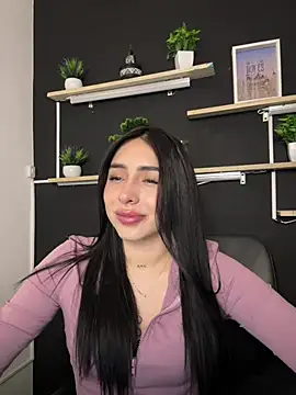 isabella jade online show from February 11, 10:15 pm