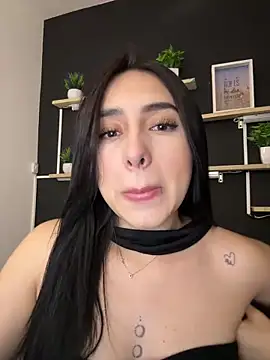 isabella jade online show from February 13, 9:11 pm