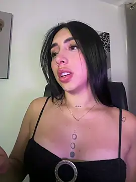 isabella jade online show from March 28, 9:47 pm