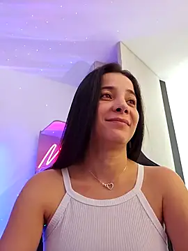 miaeyes online show from January 17, 2:07 pm