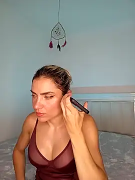 ASHLEY BLAIR online show from December 4, 9:13 pm