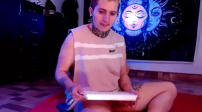 Marieblueeyes online show from January 11, 3:13 am