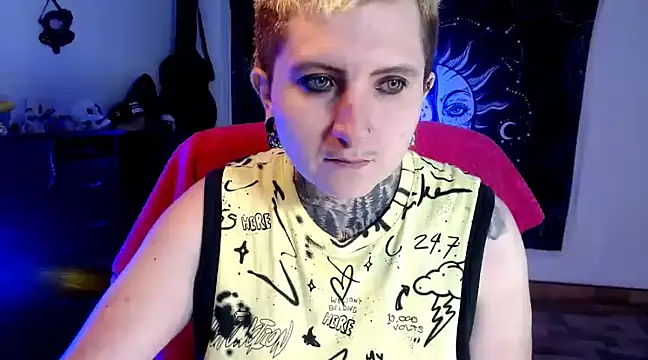 Marieblueeyes online show from January 14, 12:33 am