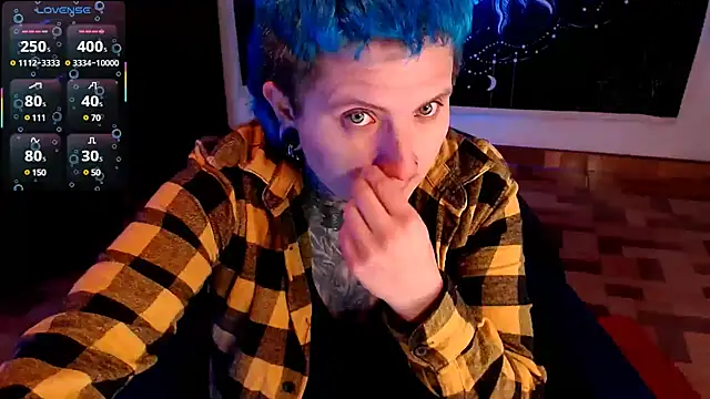 Marieblueeyes online show from January 24, 9:26 pm