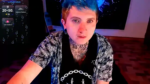 Marieblueeyes online show from January 28, 11:39 pm