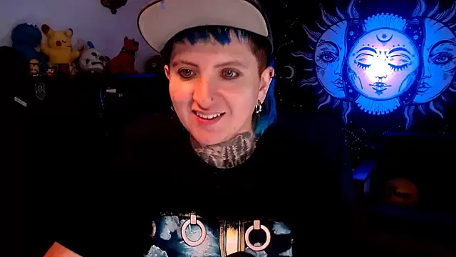 Marieblueeyes online show from March 13, 12:37 am