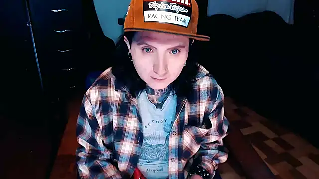 Snapshot of Marieblueeyes chatting on October 16, 11:22 am Marieblueeyes online show from October 16, 11:22 am