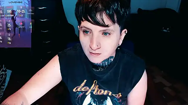 Snapshot of Marieblueeyes chatting on October 21, 11:55 am Marieblueeyes online show from October 21, 11:55 am