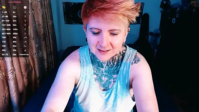 Snapshot of Marieblueeyes chatting on November 3, 12:02 am Marieblueeyes online show from November 3, 12:02 am