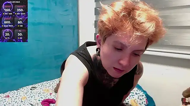 Snapshot of Marieblueeyes chatting on December 5, 12:19 am Marieblueeyes online show from December 5, 12:19 am