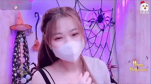 Snapshot of hen237 chatting on October 26, 4:46 pm hen237 online show from October 26, 4:46 pm