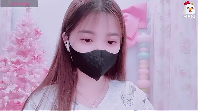 Snapshot of hen237 chatting on November 20, 12:11 am hen237 online show from November 20, 12:11 am