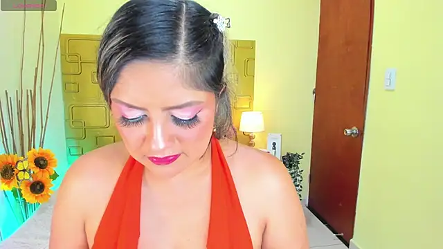 Snapshot of Julia_Haye chatting on January 11, 4:38 am Julia Haye online show from January 11, 4:38 am