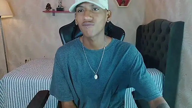 Snapshot of ManSant chatting on October 19, 3:12 pm ManSant online show from October 19, 3:12 pm