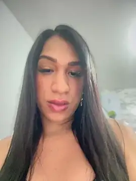 Ashly Miller online show from January 3, 7:29 pm