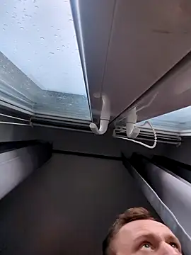 geilehure26 online show from October 28, 2:53 pm