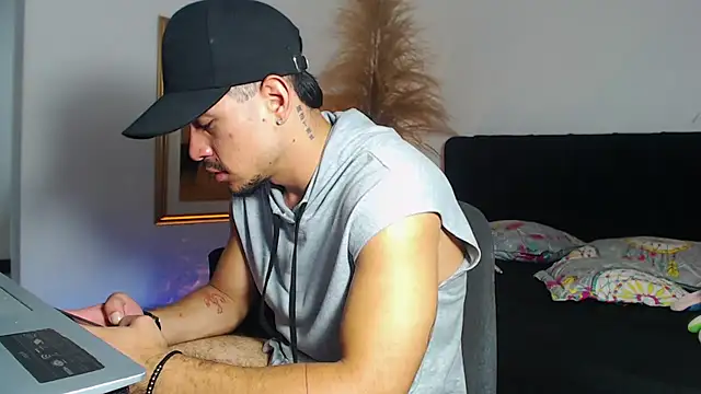 Markboyl online show from March 24, 4:56 pm