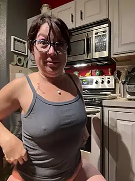 YogaHottie76 online show from January 28, 1:59 pm
