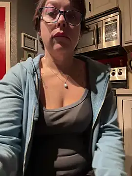 YogaHottie76 online show from January 29, 1:49 pm