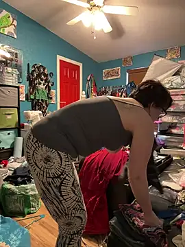 YogaHottie76 online show from February 3, 4:41 pm