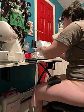 YogaHottie76 online show from February 5, 4:47 pm
