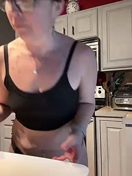 YogaHottie76 online show from March 3, 11:35 pm