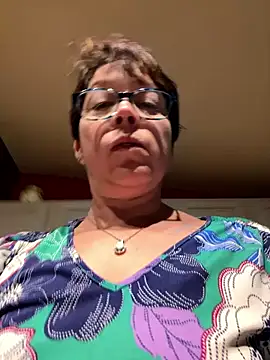 YogaHottie76 online show from March 10, 2:16 pm
