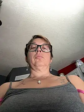 YogaHottie76 online show from September 8, 6:40 pm