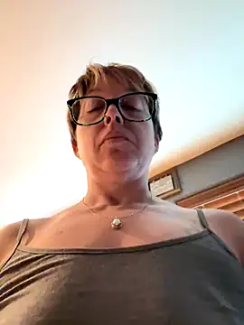 YogaHottie76 online show from September 9, 2:05 pm