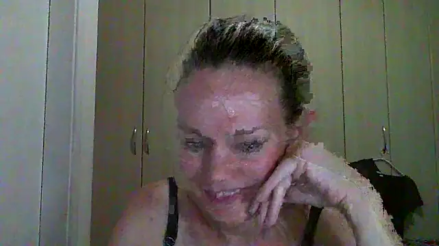 Annylove1 online show from January 14, 12:33 am