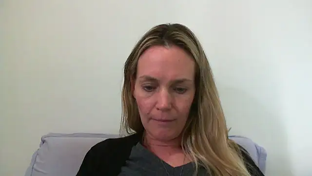 Annylove1 online show from January 14, 6:07 pm