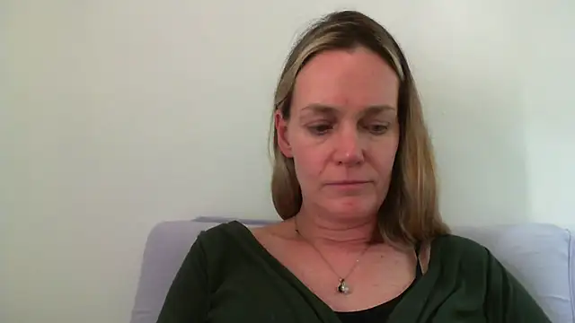 Annylove1 online show from January 21, 6:12 pm