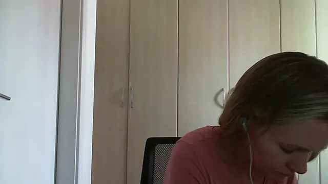 Annylove1 online show from February 12, 4:55 pm