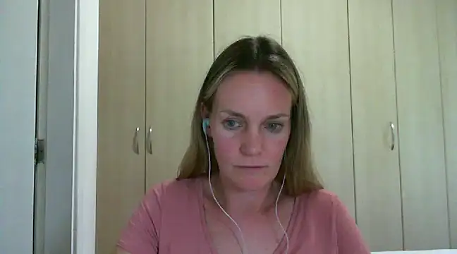 Annylove1 online show from February 13, 6:16 pm