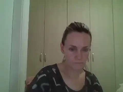 Annylove1 online show from February 15, 12:15 am