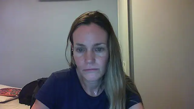 Snapshot of Annylove1 chatting on October 6, 1:03 am Annylove1 online show from October 6, 1:03 am