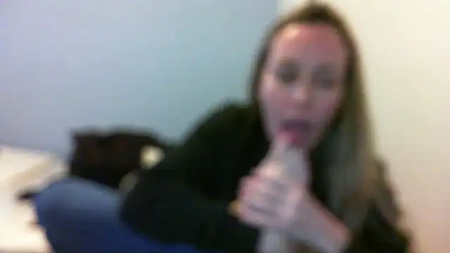 Snapshot of Annylove1 chatting on October 10, 11:04 pm Annylove1 online show from October 10, 11:04 pm