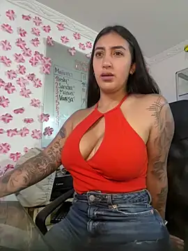 Hannahoff online show from February 2, 3:32 am