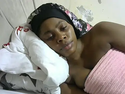 Snapshot of Nasty_queency chatting on March 19, 10:25 pm Nasty queency online show from March 19, 10:25 pm