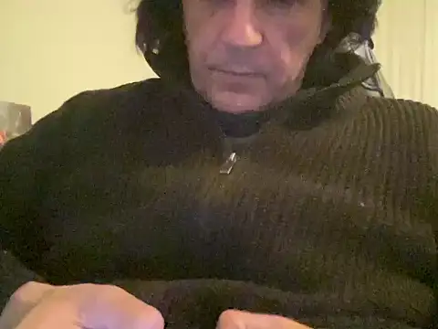 ALPHANDRE online show from February 24, 6:26 pm