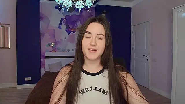 Snapshot of Roxie_Bradley chatting on January 15, 6:54 am Roxie Bradley online show from January 15, 6:54 am