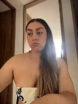 Snapshot of Im_sophiie chatting on June 29, 10:54 pm Im sophiie online show from June 29, 10:54 pm